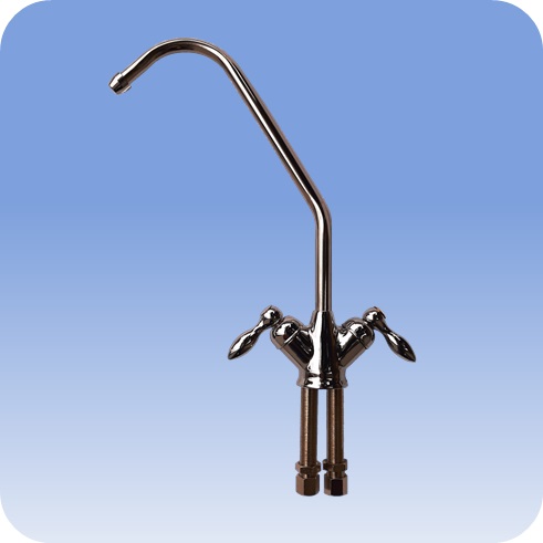 Dvojcestný kohútik k domácim filtračným systémom